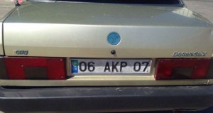 bu-plaka-zengin-ediyor-678015-664x354