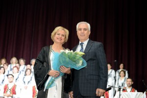 kadin Korosu  (8) Aysel Gurel-Mustafa Bozbey