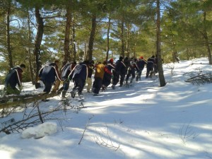 UEDAŞ EKİPLERİ KESİNTİSİZ ENERJİ HİZMETİ İÇİN ARALIKSIZ ÇALIŞIYOR