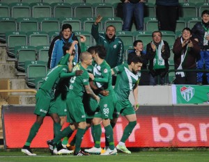 ZİRAAT TÜRKİYE KUPASI BURSASPOR: 1 - CENTONE KARAGÜMRÜK: 0 (İLK YARI)