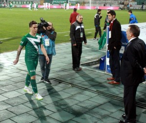 JOSUE OYUNDAN ALINMASINA TEPKİ GÖSTERDİ