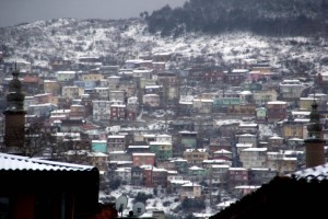 BURSA'DA BEKLENEN KAR GELDİ BUDO VE İDO SEFERLERİ İPTAL EDİLDİ