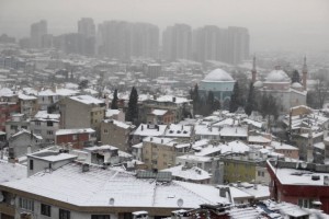 BURSA'DA BEKLENEN KAR GELDİ BUDO VE İDO SEFERLERİ İPTAL EDİLDİ