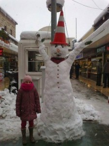 BURSA ESNAFINDAN KARDAN ADAM SERGİSİ