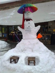 BURSA ESNAFINDAN KARDAN ADAM SERGİSİ