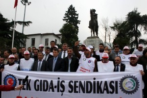 KAFKAS İŞÇİLERİ İŞ BIRAKTI
