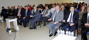 OSMANGAZİ'DE DOĞAL HAYATA DÖNÜŞ PROJESİ OSMANGAZİ BELEDİYESİ, KURACAĞI MERKEZLE VATANDAŞLARA ORGANİK TARIM YAPTIRACAK