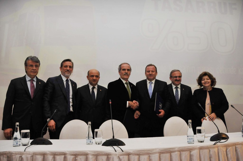 BİLİM, SANAYİ VE TEKNOLOJİ BAKANI FİKRİ IŞIK: "BUGÜN KAMU ALIMLARININ BİR SEKTÖRÜ TÜRKİYE'DE NASIL CANLANDIRABİLECEĞİNE ÇOK GÜZEL ÖRNEK TEŞKİL EDEN İMZALAR ATACAĞIZ" "BURSA BÜYÜKŞEHİR BELEDİYEMİZİN YERLİ ÜRETİME OMUZ VEREN BİR ANLAYIŞI VAR, KUTLUYORUM" “TÜRK OTOMOTİV YAN SANAYİ, ANA SANAYİNİN STRATEJİK PARTNERİ DEĞİLDİR. AMA ALMANYA'DA OTOMOTİV YAN SANAYİ, OTOMOTİV ANA SANAYİNİN STRATEJİK PARTNERİDİR”