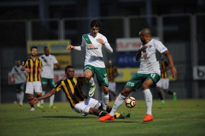 BURSASPOR, ARAP EKİBİNİ FARKLI MAĞLUP ETTİ