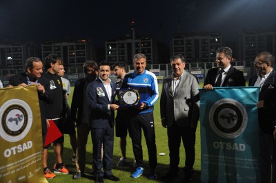 BURSASPOR, ARAP EKİBİNİ FARKLI MAĞLUP ETTİ