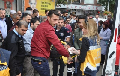 OTOMOBİLİN ÇARPTIĞI YAYA AĞIR YARALANDI