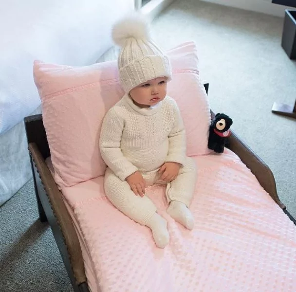 14 aylık bebek Harlen Bodhi White, Instagram'ın yeni fenomeni haline geldi.