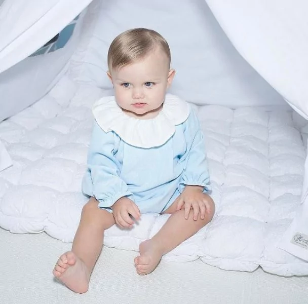 14 aylık bebek Harlen Bodhi White, Instagram'ın yeni fenomeni haline geldi.