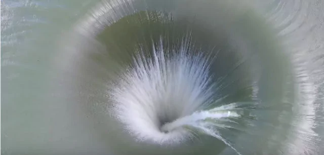 Başka bir dünyaya mı açılıyor..?