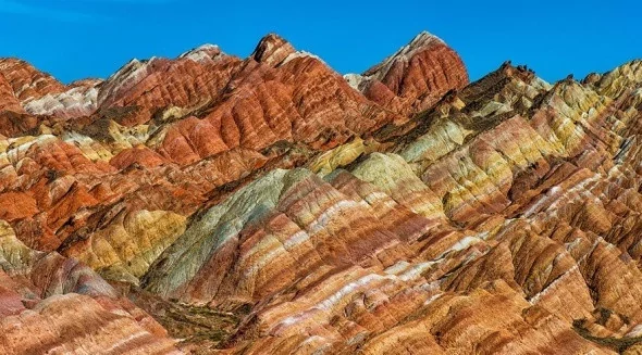 Görenleri büyüleyen doğa harikası