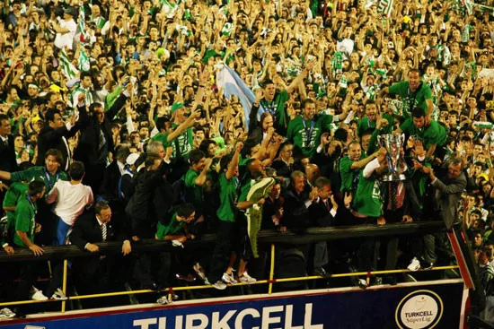 Yeşil-Beyaz devrimin yıl dönümü