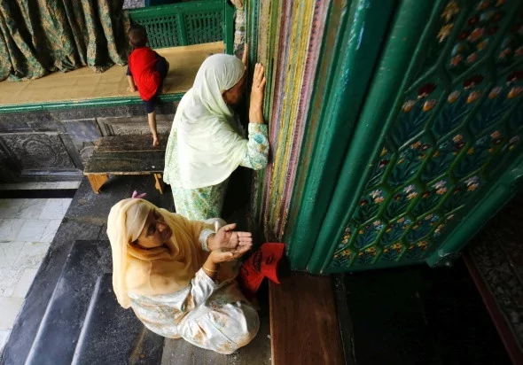 Ramazan ayı dünyayı böyle renklendiriyor