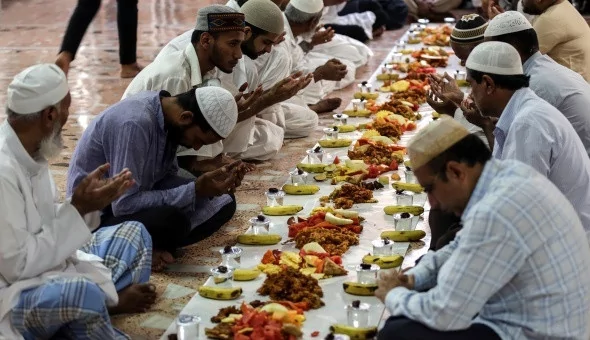 Ramazan ayı dünyayı böyle renklendiriyor