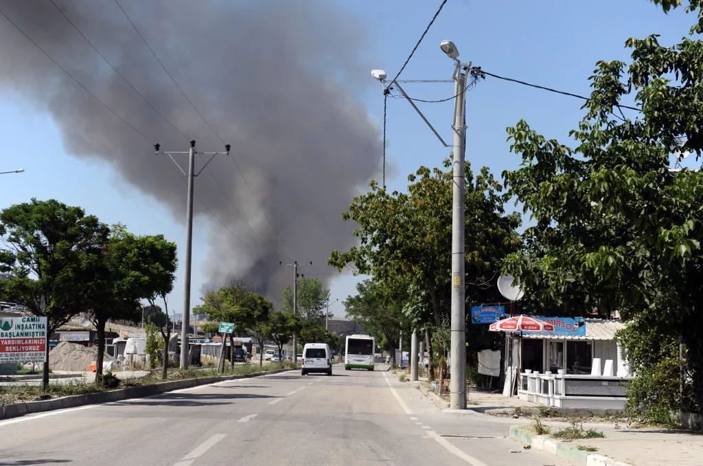 Bursa'nın dört bir tarafından gözüküyor