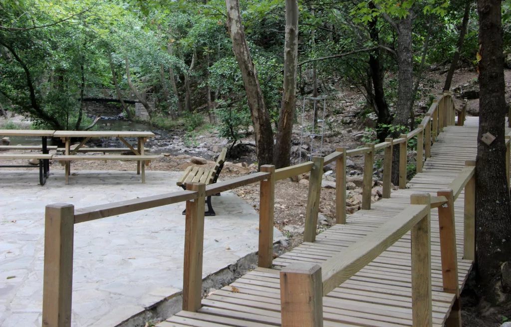 Bursa'da bu kanyona girenler büyüleniyor