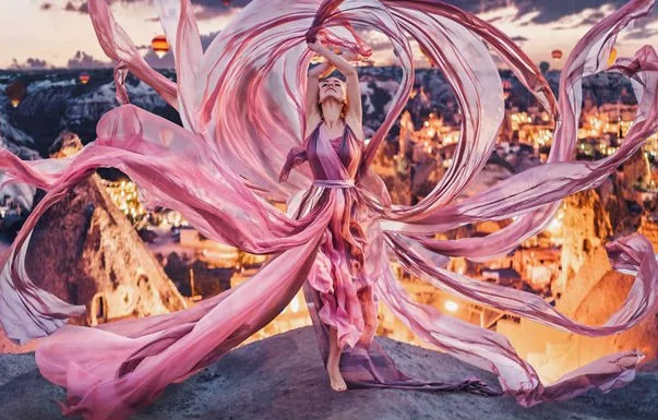 Mekan ve kostüm uyumlu 17 harika fotoğraf