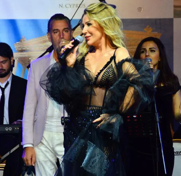 Bu elbise çizgimi bozar mı?