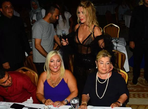 Bu elbise çizgimi bozar mı?