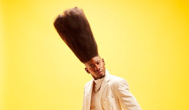 İşte dünyanın en uzun boylu kedisi