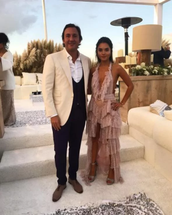 Acun Ilıcalı ile Şeyma Subaşı'nın düğününde şıklık yarışı