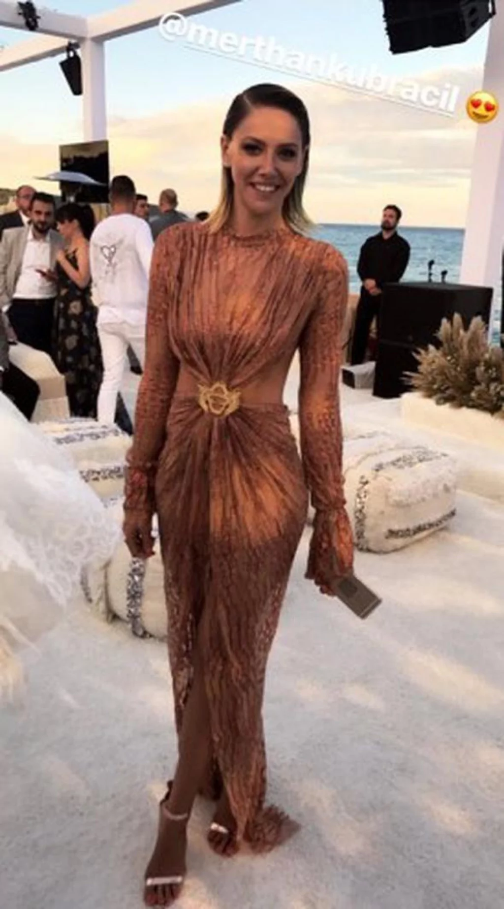 Acun Ilıcalı ile Şeyma Subaşı'nın düğününde şıklık yarışı