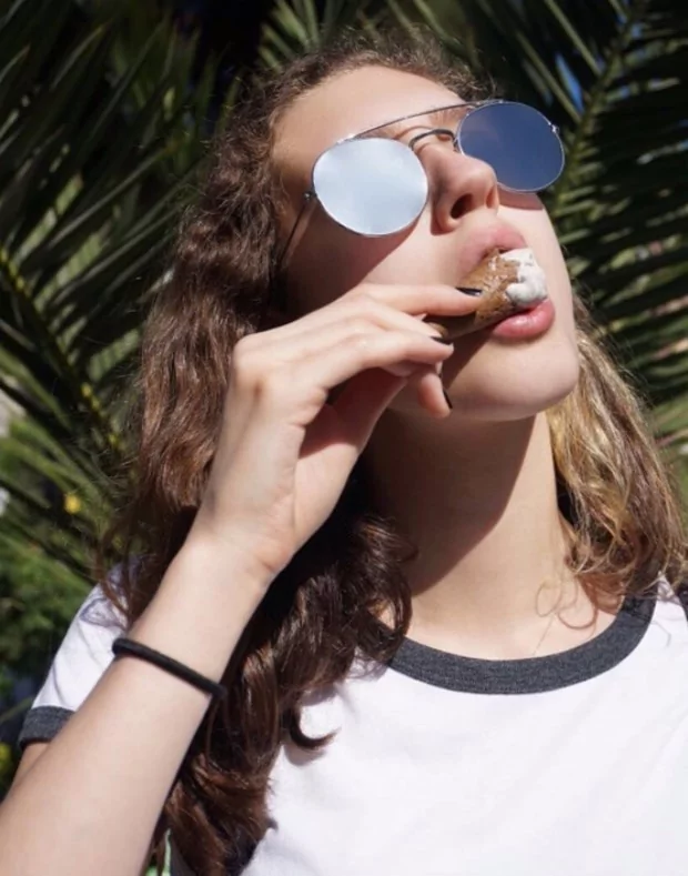 Tacı geri alınan Türkiye güzeli Itır Esen'in doğal halleri