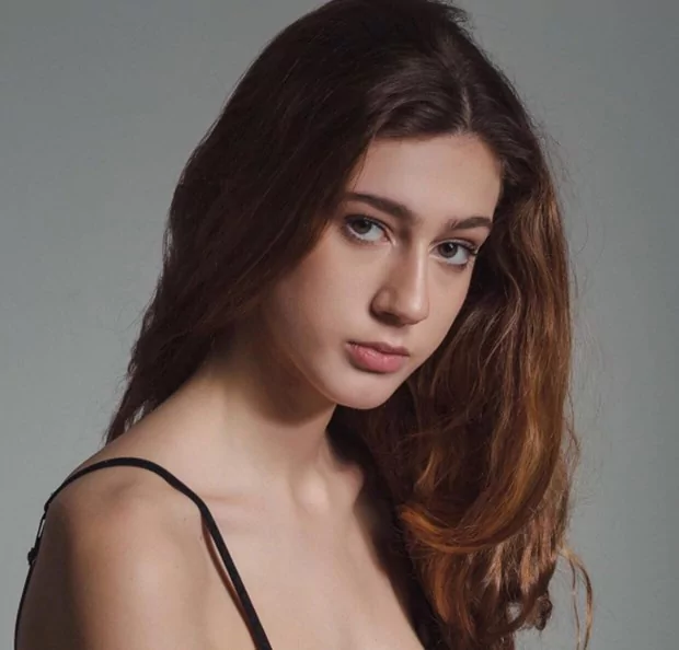 Tacı geri alınan Türkiye güzeli Itır Esen'in doğal halleri