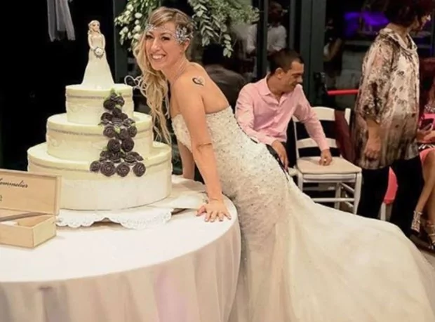 Kendisiyle evlenen 'yalnız gelin'