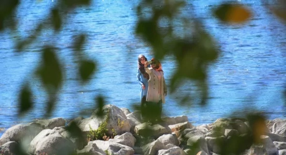 Nemrut Krater Gölü'nde sonbahar güzelliği