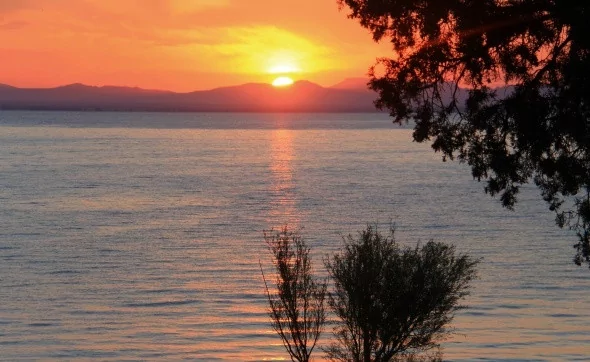 Beyşehir'de büyüleyen gün doğumu