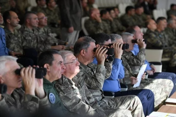 TSK'dan nefes kesen tatbikat - 'Atış Serbest'