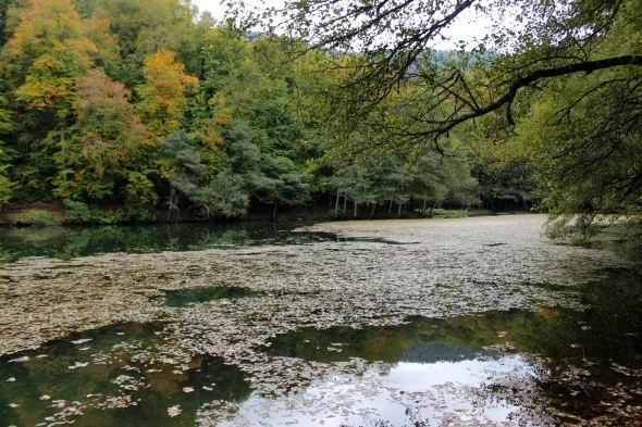 Yedigöller'in büyüleyen sonbahar manzarası