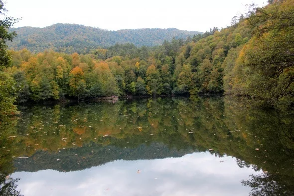 Yedigöller'in büyüleyen sonbahar manzarası
