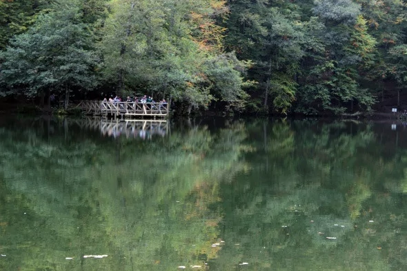 Yedigöller'in büyüleyen sonbahar manzarası