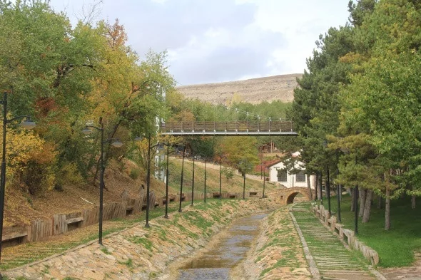 Bozkırda kartpostallık sonbahar manzaraları