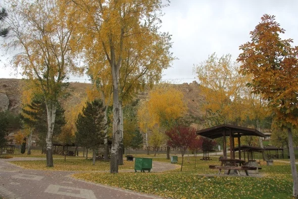 Bozkırda kartpostallık sonbahar manzaraları