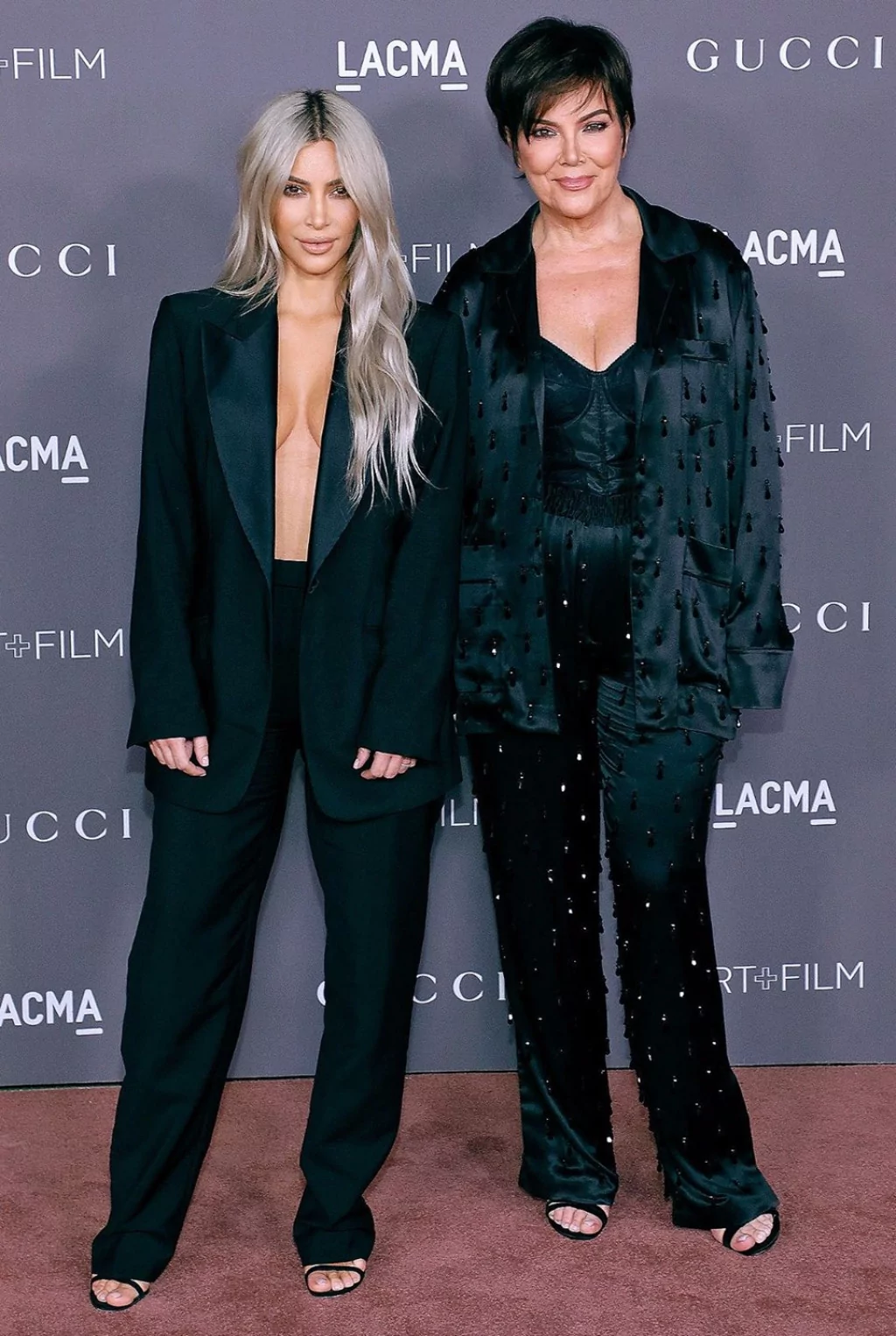 Kırmızı halıda yıldızlar geçidi