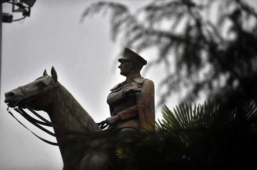 Saat 09.05'te Bursa'da hayat durdu