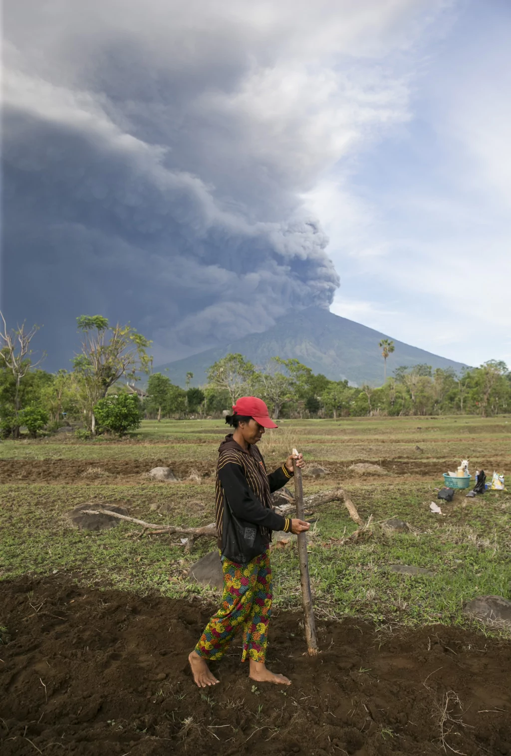 Patlamak üzere olan yanardağ alarma geçirdi