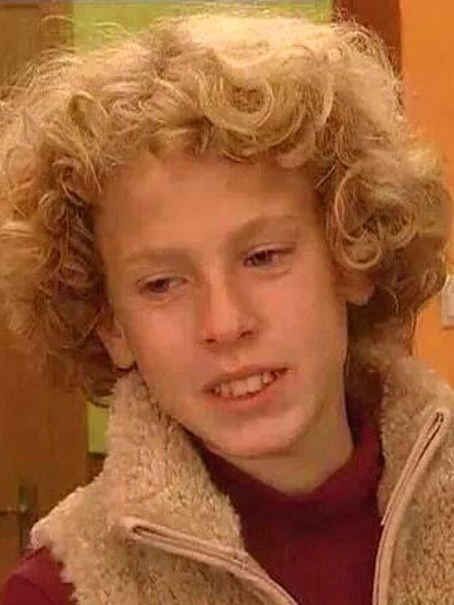 Çocuk oyuncuların şimdiki hallerini görünce çok şaşıracaksınız