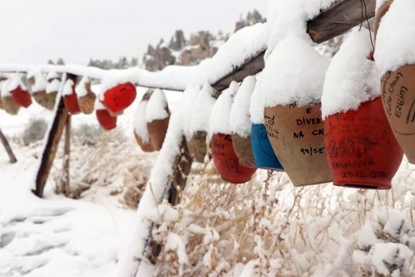 Kapadokya'dan muhteşem kar manzaraları