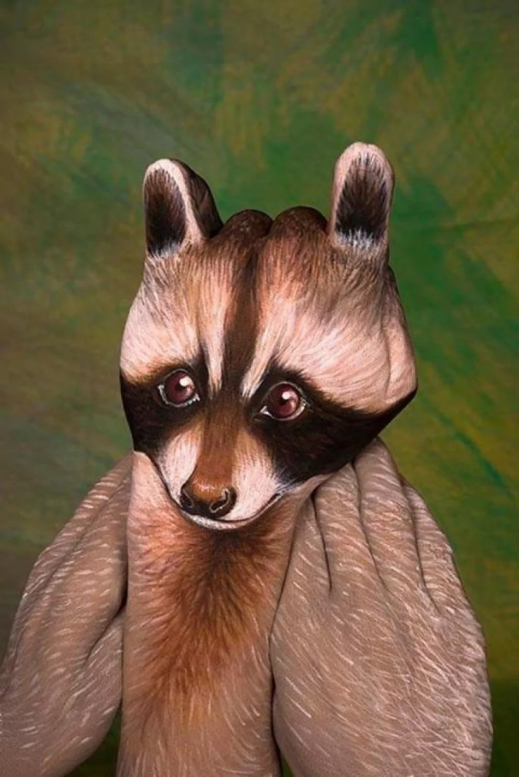 Gerçeklerinden ayırt edilemiyorlar!