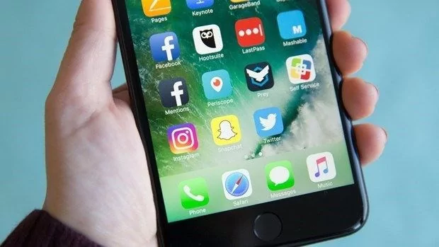 Tüm iPhone uygulamaları değişiyor!