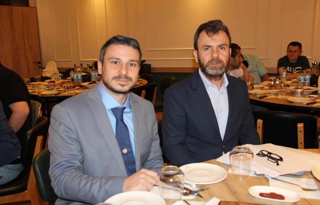 Ali Ay yeşil-beyazlı taraftarlarla buluştu