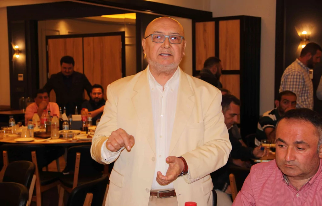 Ali Ay yeşil-beyazlı taraftarlarla buluştu